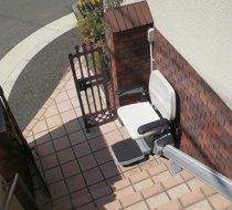 大阪府吹田市/K邸 <p>屋外まっすぐ階段</p>の事例